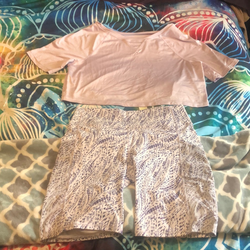 ✨2/$75 ✨Purple Fabletics shorts and crop top set